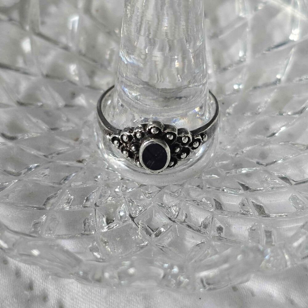 Onyx Ring SIZE 8 SILVER 925